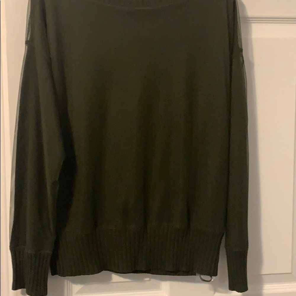 Sweater - Picture 7 of 8